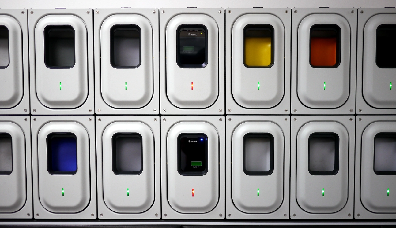 Padloc Charging station